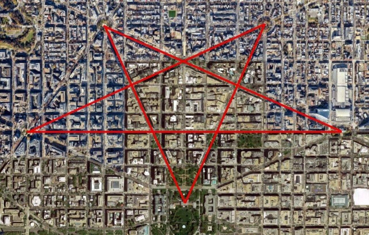 Pentagram over Washinton D.C. formed by streets 